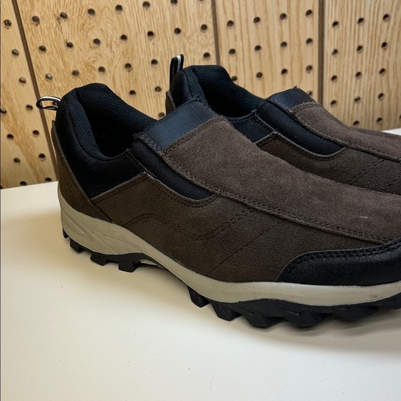 Adventuridge Elegant Brown Slip-On Loafers for Men
